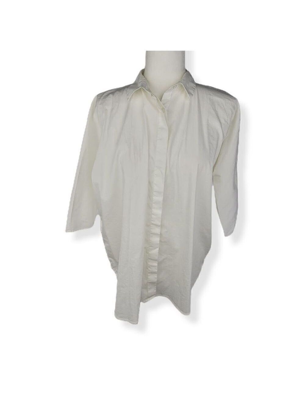Ann Taylor Square oversize button up  Off White Blouse Small